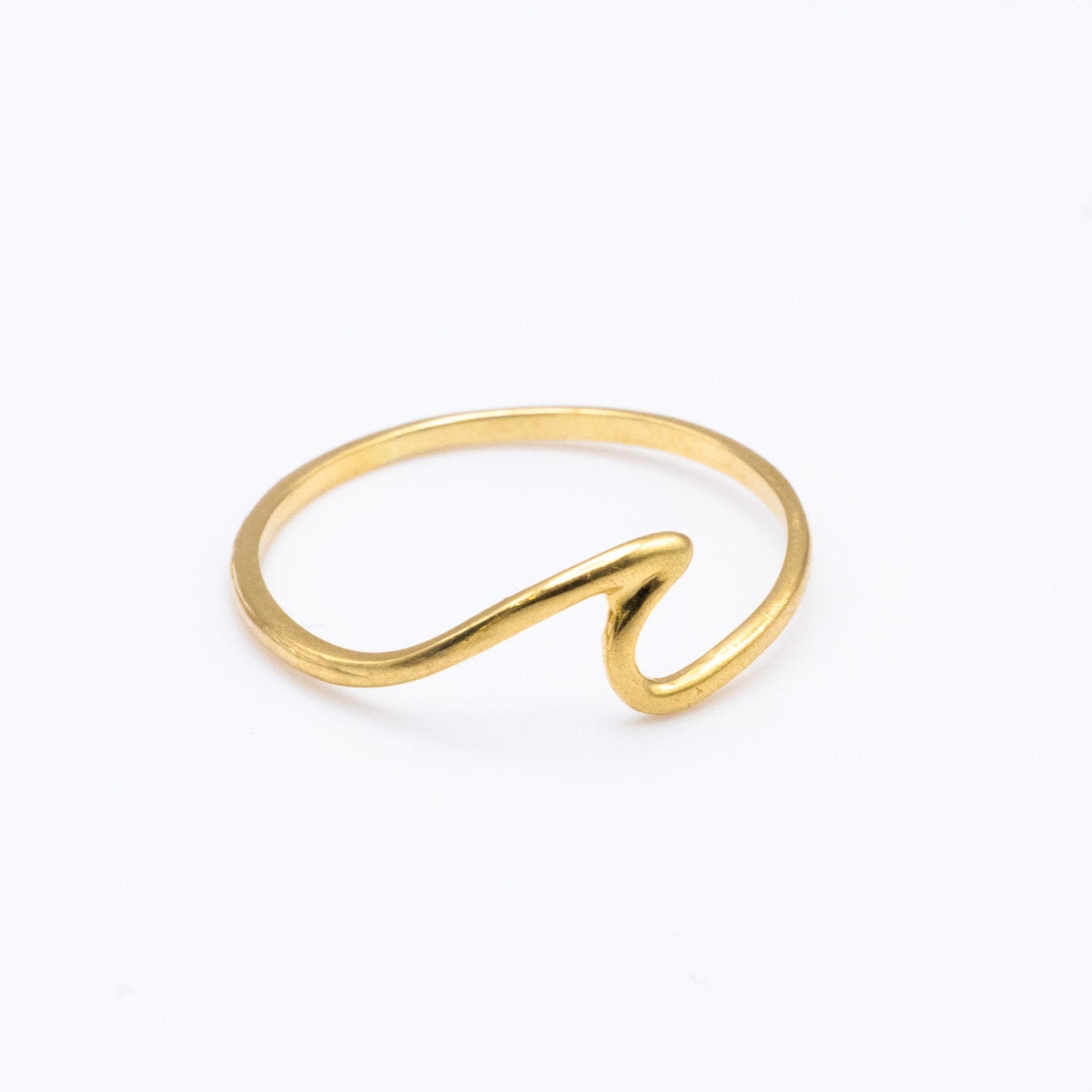 Pointy Ring in 18K