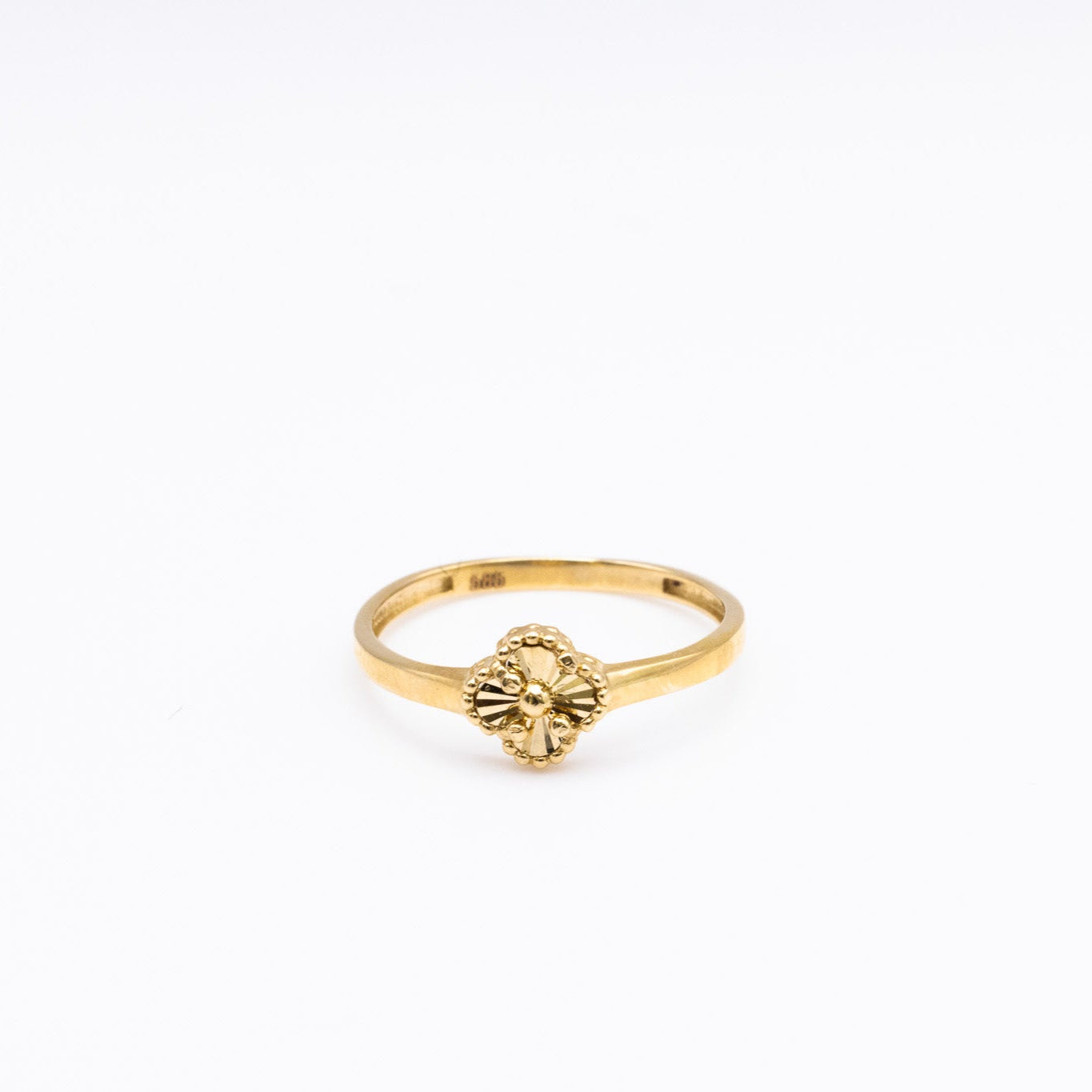 Clover Ring in 14K