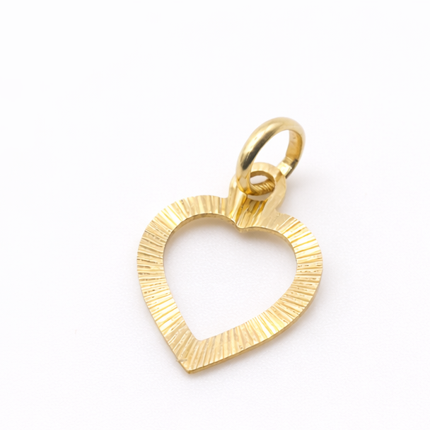 18K Solid Gold Heart Pendant