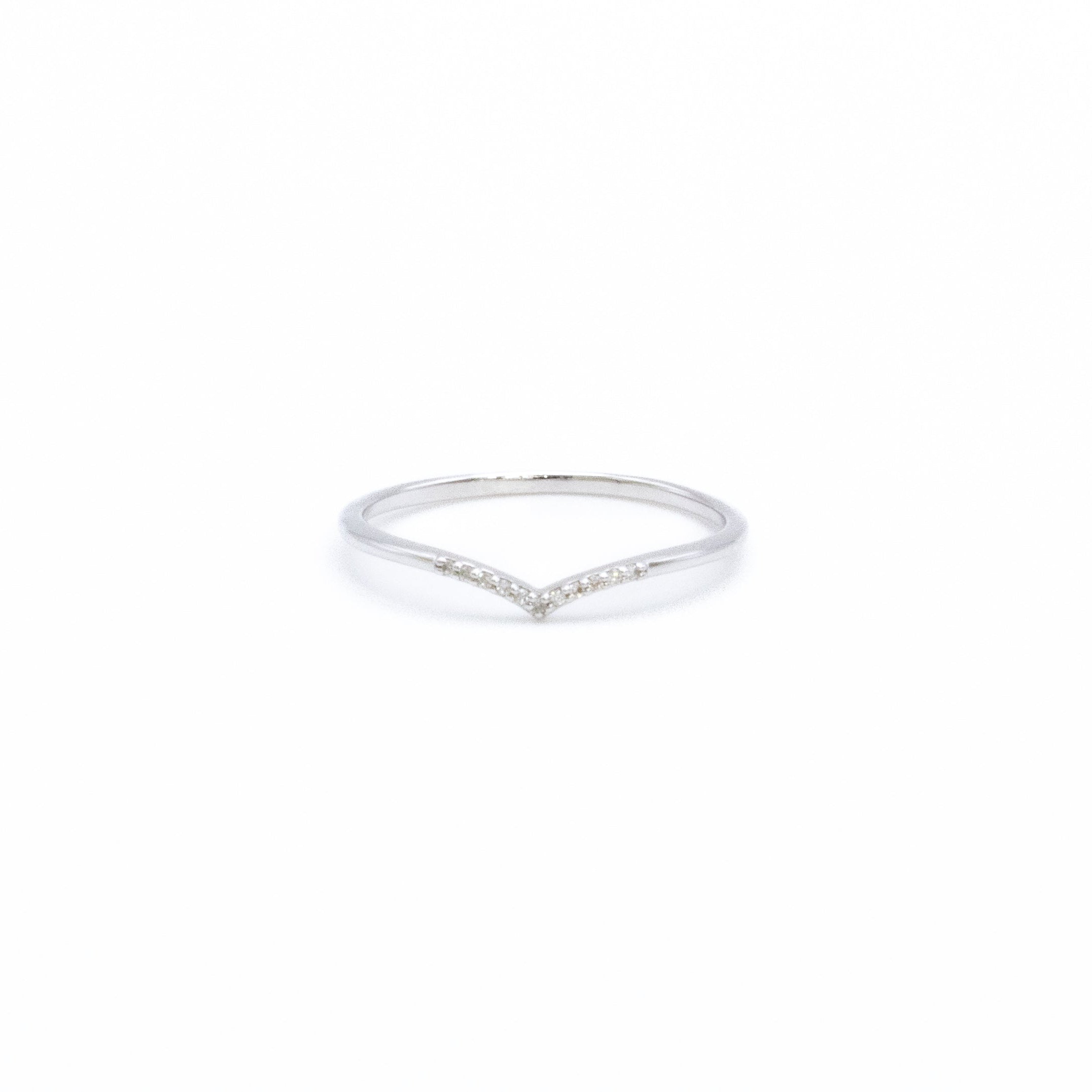 Curved Band in 14K and Natural Diamonds