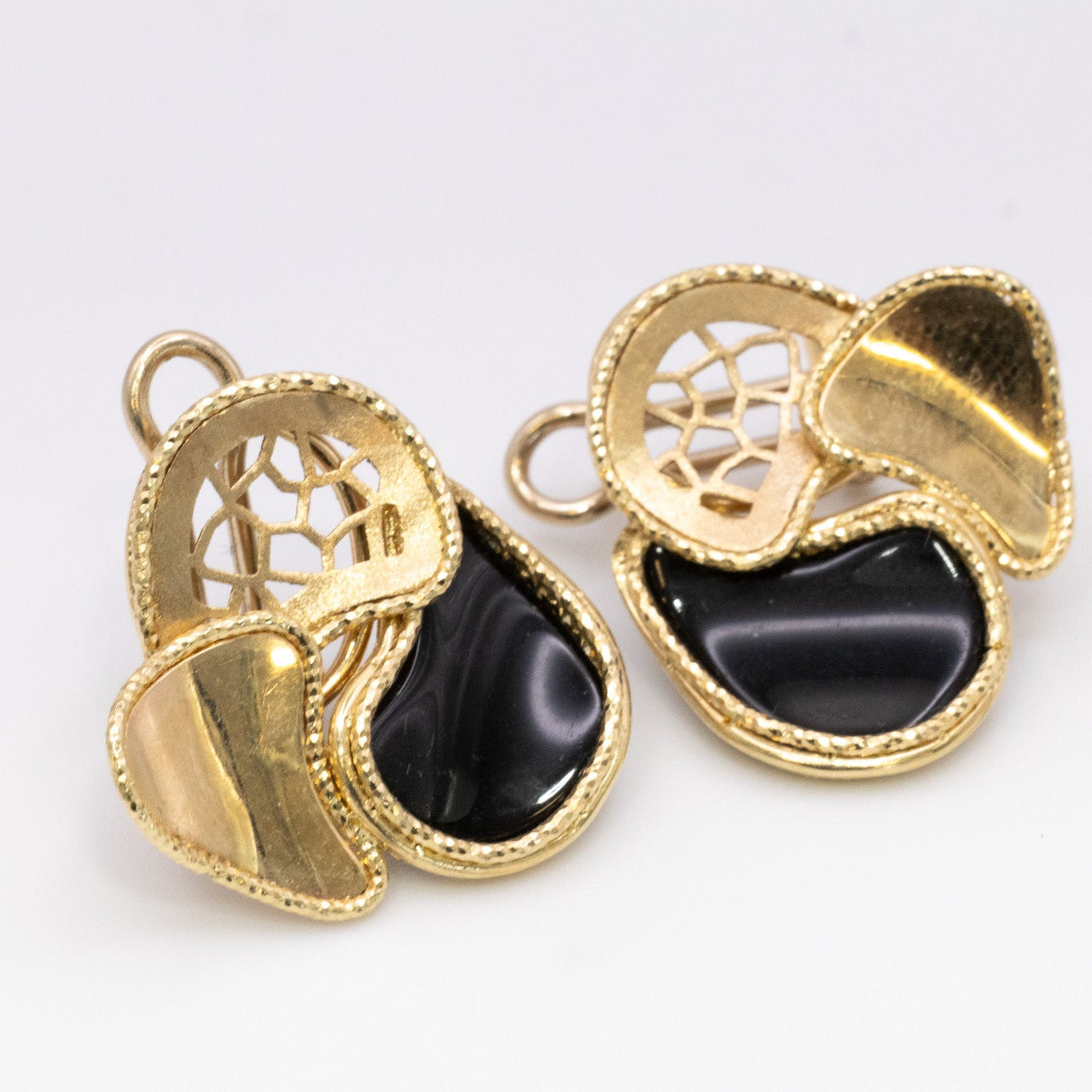 Black Onyx Folded Gold Earrings – 14K Gold