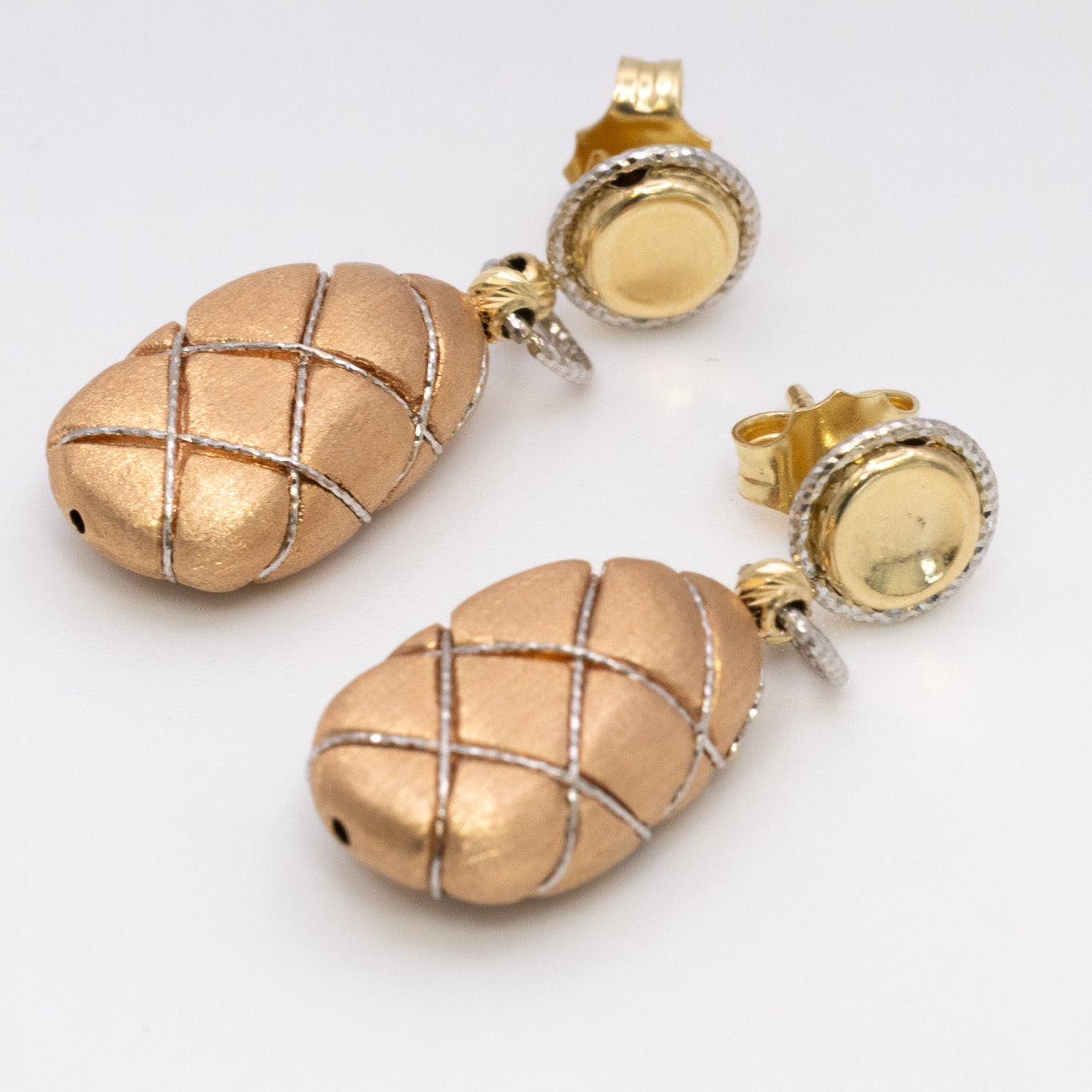 Brushed Grid Drop Earrings – Two-Tone 14K Gold