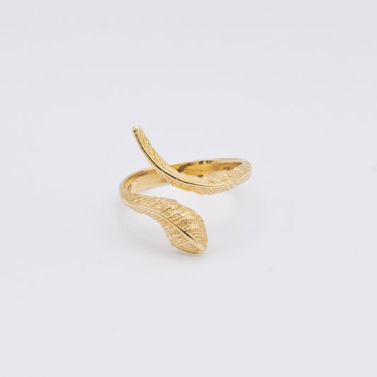 Leaf Ring in 18K
