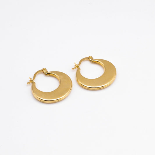 Hoop Earrings in 18K Gold
