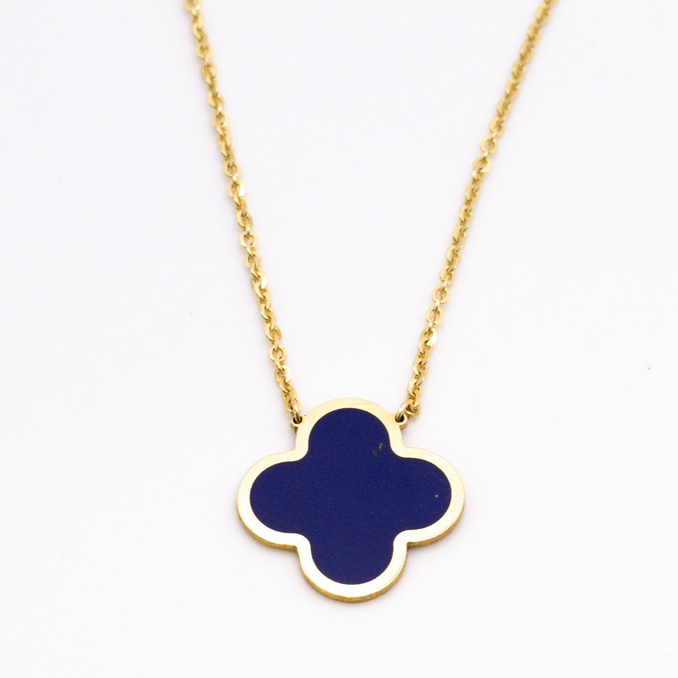 Blue clover in 14K Gold