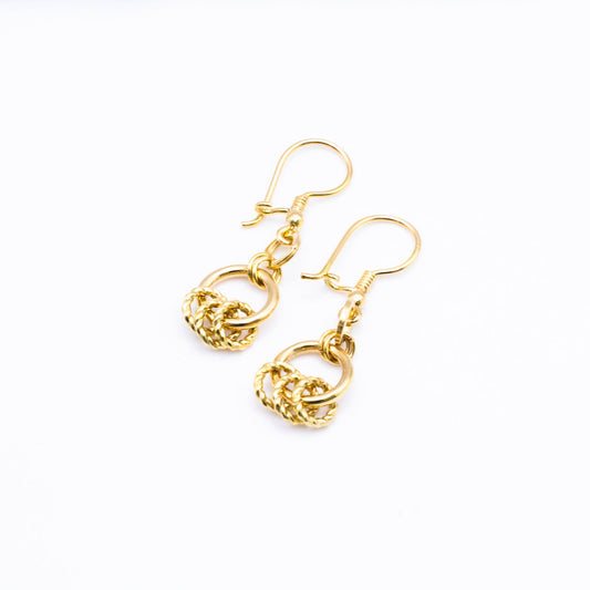 Link Dangles in 18K