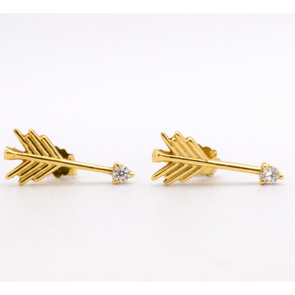 18K Yellow Gold Arrow CZ Stud Earrings