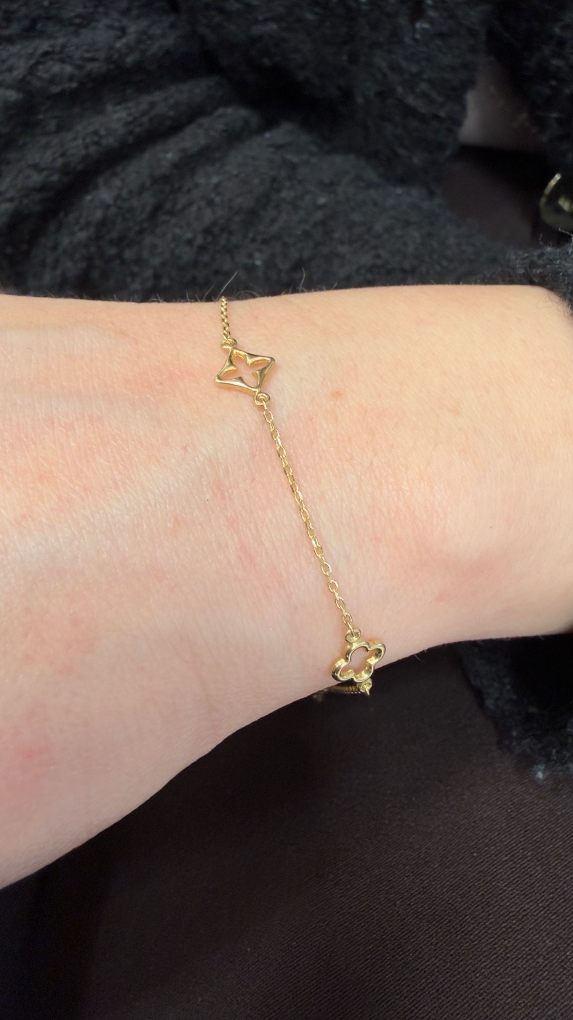 18K Clover Station Bracelet