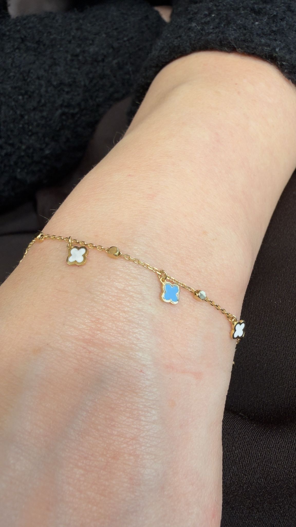 18K Mini Clover Charm Bracelet (Blue & White)